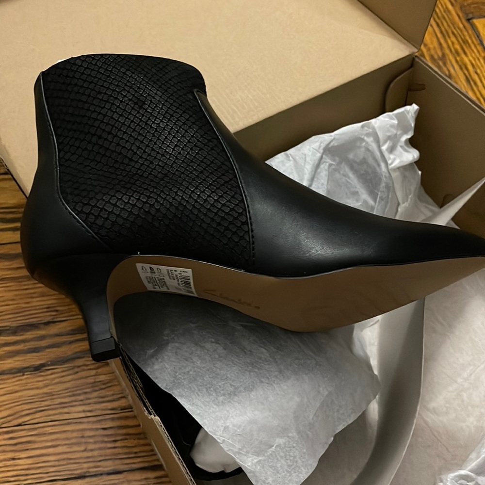 Women Clark’s new